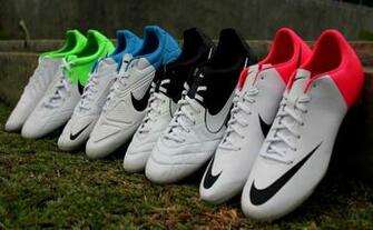 Nike Football Boots HD Wallpaper
