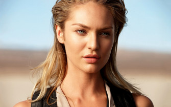 Vogue Candice Swanepoel Photo Shoot Wallpaper