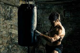 Men Boxing Wallpaper