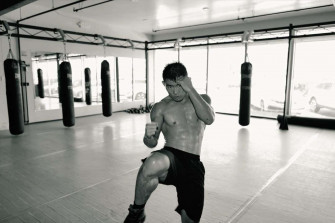 Song Yadong Kick Wallpaper