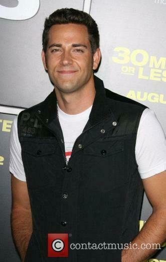 Image Xtreme Rare Zachary Levi Wallpaper Actress