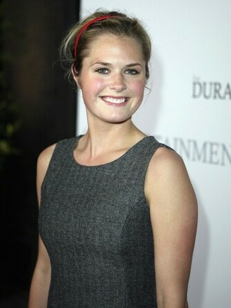 Maggie Lawson Photos Tv Series Posters And Cast