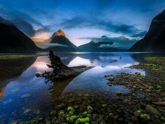 Lake Wanaka South Island Mountains Morning New Zealand