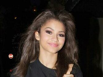 Zendaya Wallpaper Search Results Newdesktopwallpaper Info