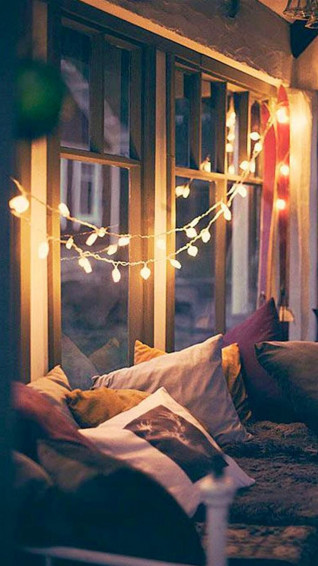iPhone Wallpaper Christmas Lights Cosy Home Decor