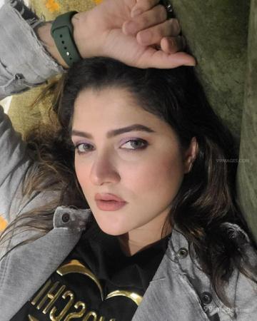 Srabanti Chatterjee HD Wallpaper Desktop Background