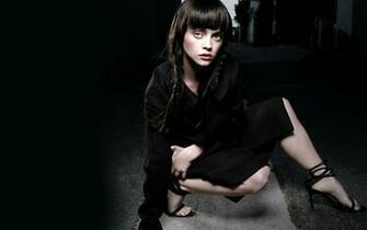 Christina Ricci Wallpaper X Net