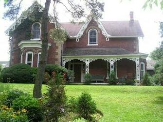 Red Brick Victorian Farmhouse Homes I Like