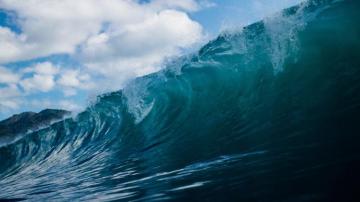 Ocean Waves Wallpaper On