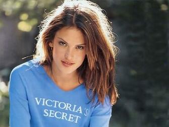 Alessandra Ambrosio Wallpaper On