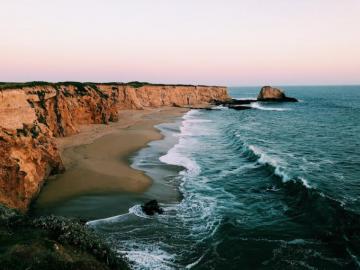 Santa Cruz Pictures Image