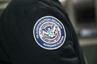 How Airport Scanners Discriminate Against Passengers Of Color Vox