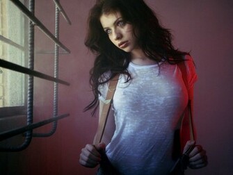 Michelle Trachtenberg Wallpaper Sexy Maxim Desktop Hq
