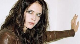 Eva Green Brunette Wallpaper