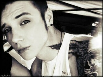Andy Sixx
