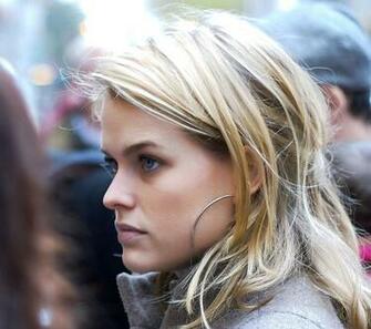 Stars Wallpaper Alice Eve
