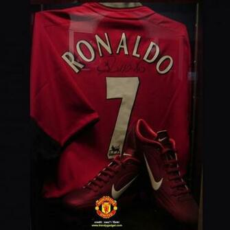 Cristiano Ronaldo Number iPad Wallpaper Jpg