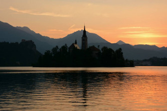 Lake Bled Sunrise Wallpaper