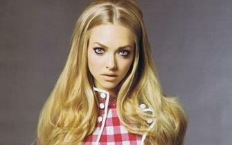 Hot Amanda Seyfried Photos Of Breasts