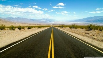 Road To Death Valley Wallpaper