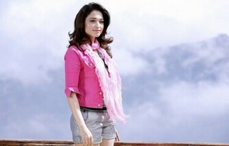Tamanna Bhatia HD Wallpaper