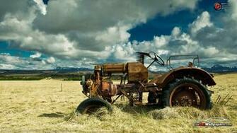 Tractor HD Wallpaper For Your Desktop