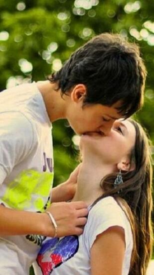 Kiss Wallpaper Modern Guoguiyan HD