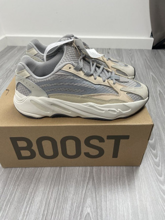 Size Uk Adidas Yeezy Boost V2 Cream