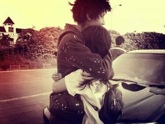 Hugs Wallpaper HD