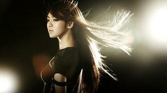 HD Girl Wallpaper