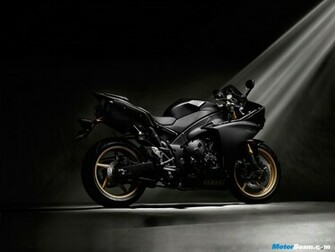 Yamaha R1 Wallpaper
