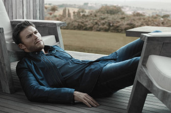 Hot Guy Wallpaper