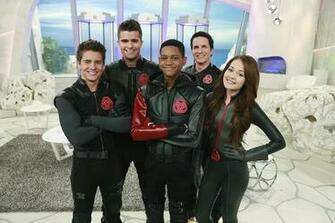Is Lab Rats Bionic Island Ending Kelli Berglund Confirms Disney