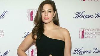 Ashley Graham HD Wallpaper