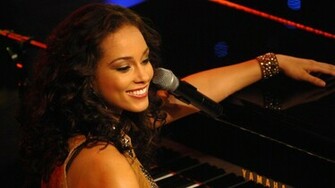 Alicia Keys Wallpaper Background