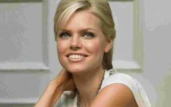 Sophie Monk Wallpaper Celebrities Girls