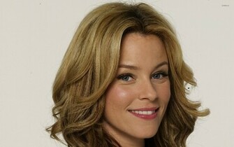 Elizabeth Banks Wallpaper Celebrity