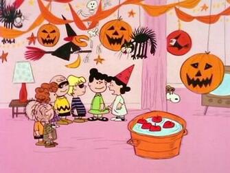 Peanuts Characters Wallpaper