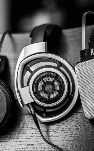 Akg Headphones Htc 8x Wallpaper