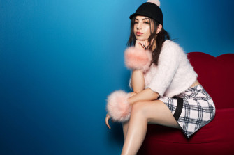 Uk Artist Charli Xcx Sm5na7x9vpj83dch Wallpaper