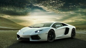 White Lamborghini Aventador Wallpaper HD