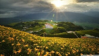 Beautiful Mountain Landscape Wallpaper