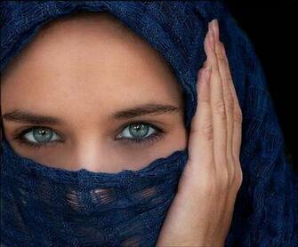 Strange Facts Most Beautiful Eyes Of The World