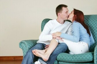 Valentines Day Kiss HD Wallpaper Picture And Image Valentine S