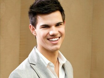 Taylor Lautner Wallpaper