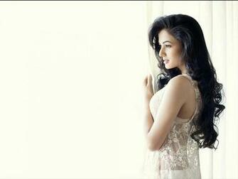 Sonal Chauhan Wallpaper X Net