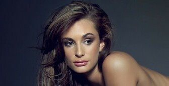 Rosie Roff Classic Headshot Wallpaper