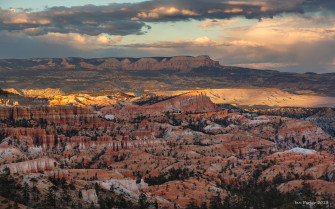 Evanescent Light Bryce Canyon