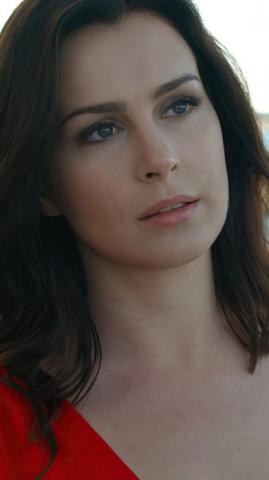 Best Anna Maria Sieklucka iPhone HD Wallpaper
