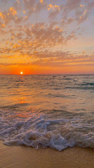 Sunset Aesthetic Wallpaper